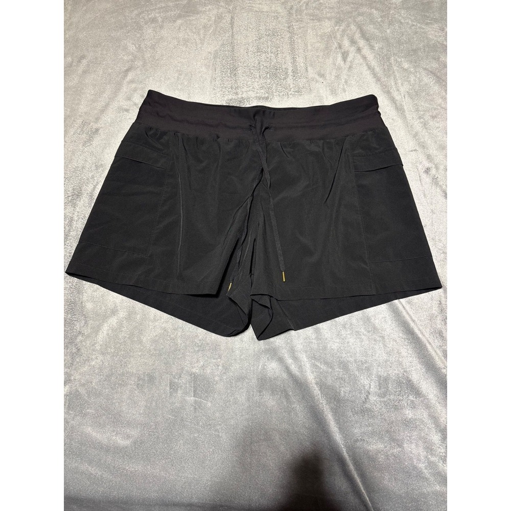 Calia Carrie Underwood Women Size XL Black Activewear Performance Shorts